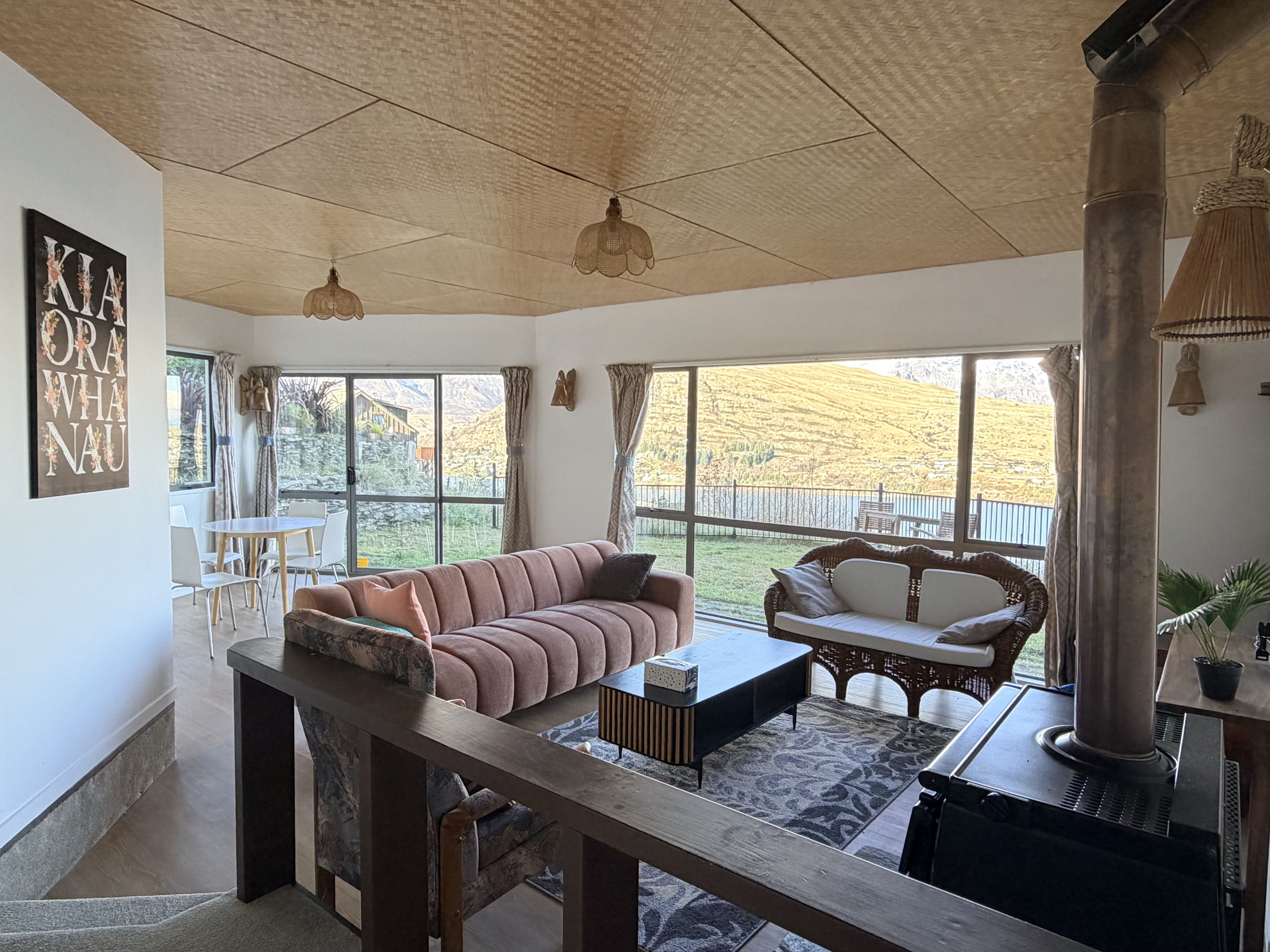 Lake View Suite interior